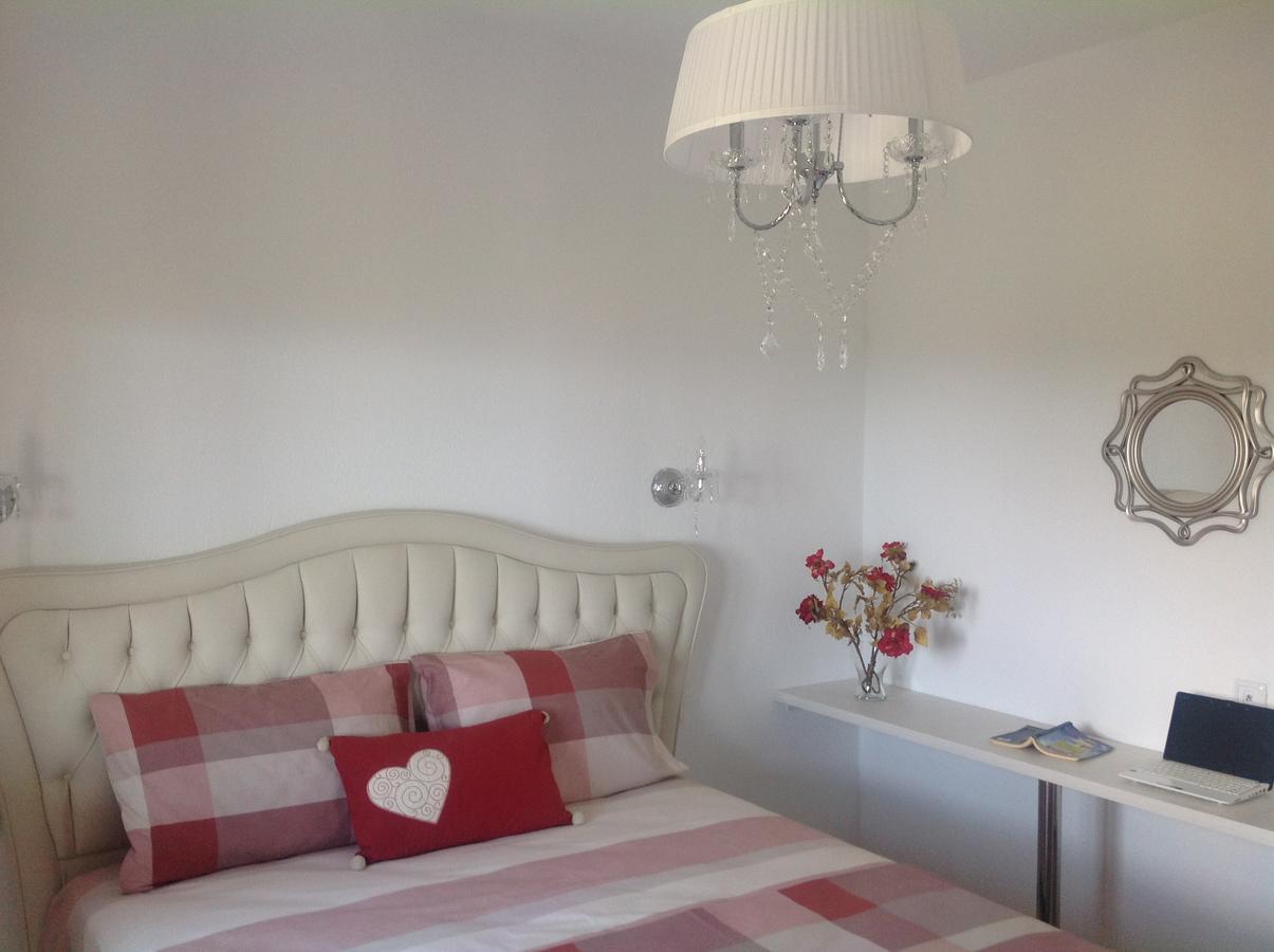 Nikitihouse Apartments 1 Luaran gambar